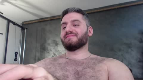 Snapshot of brad_pittfall chatting on 01.10.25 ask me online show from 01.10.25