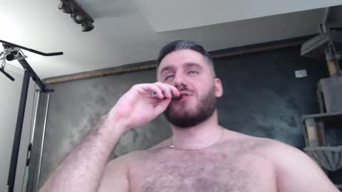 Snapshot of brad_pittfall chatting on 03.05.25 ask me online show from 03.05.25