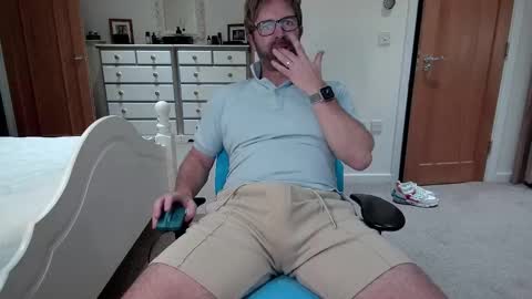 bradley77777 online show from 12.10.24