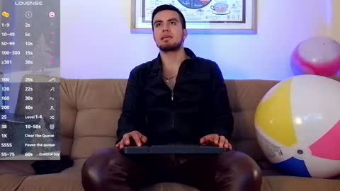 Snapshot of bradleycolton chatting on 12.25.24 Bradley Colton Independ Model online show from 12.25.24