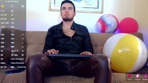 Snapshot of bradleycolton chatting on 01.22.25 Bradley Colton Independ Model online show from 01.22.25