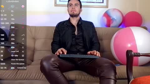 Snapshot of bradleycolton chatting on 01.22.25 Bradley Colton Independ Model online show from 01.22.25