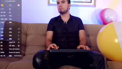 Snapshot of bradleycolton chatting on 02.19.25 Bradley Colton Independ Model online show from 02.19.25