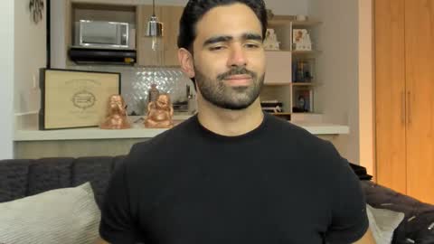 bradleymartin7 online show from 10.24.25