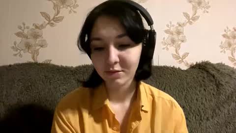 Snapshot of brandevega chatting on 12.20.25 Emily online show from 12.20.25