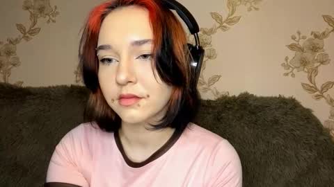 Snapshot of brandevega chatting on 02.05.26 Emily online show from 02.05.26