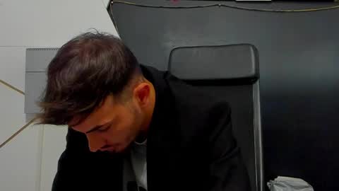Snapshot of brandontatex chatting on 05.12.26 BrandonTateX online show from 05.12.26