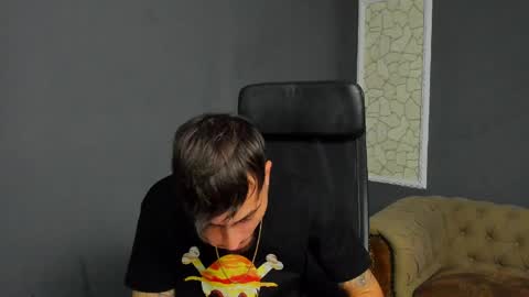 Snapshot of brandontatex chatting on 05.17.26 BrandonTateX online show from 05.17.26