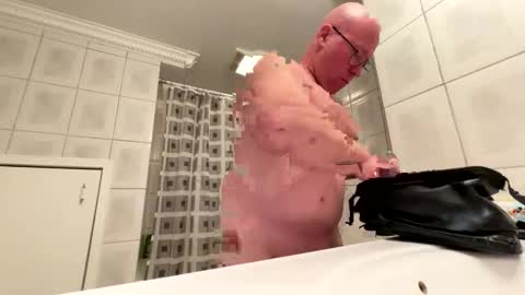 Brandx420 online show from 04.12.26