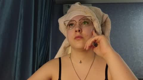 Belle  online show from 04.05.26