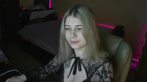 brandy_wow online show from 04.09.26