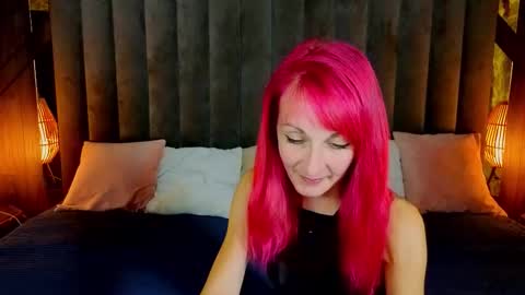 Brandybloomm online show from 09.27.25