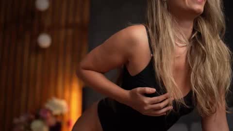 Alex online show from 10.08.25