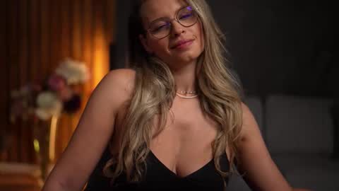 Alex online show from 10.14.25