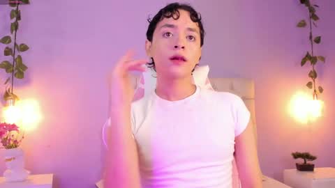 Snapshot of brann_tadzio chatting on 02.20.25 online show from 02.20.25