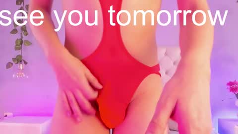 Snapshot of brann_tadzio chatting on 03.01.25 online show from 03.01.25