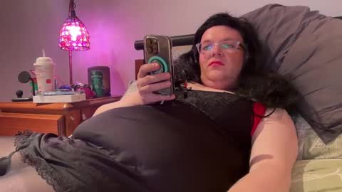 Snapshot of brayd1993 chatting on 12.11.24 muscle Trans fem crossdresser tits chub maid slave online show from 12.11.24