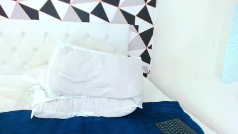 Snapshot of braziliangirl191 chatting on 12.30.24 Alice online show from 12.30.24