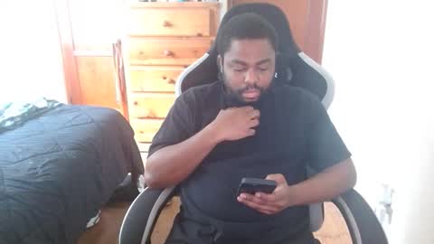 Breadw1nnah online show from 11.16.25