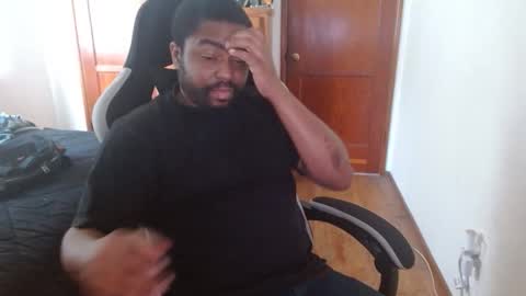 Breadw1nnah online show from 11.17.25