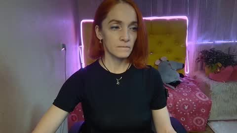 Snapshot of breeterner chatting on 02.02.25 breeterner online show from 02.02.25