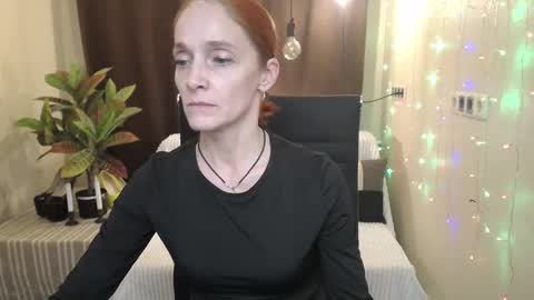 Snapshot of breeterner chatting on 02.04.25 breeterner online show from 02.04.25