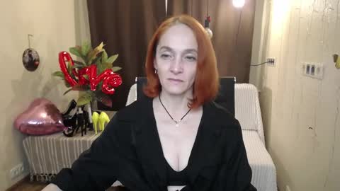 Snapshot of breeterner chatting on 02.26.25 breeterner online show from 02.26.25