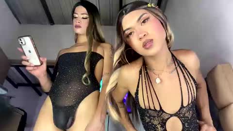 Snapshot of brenda_dolls chatting on 10.03.25 BRENDA SALOME online show from 10.03.25