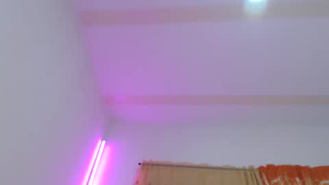 Brenda online show from 10.04.25