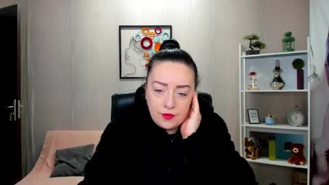 Brenda Skye online show from 02.11.25