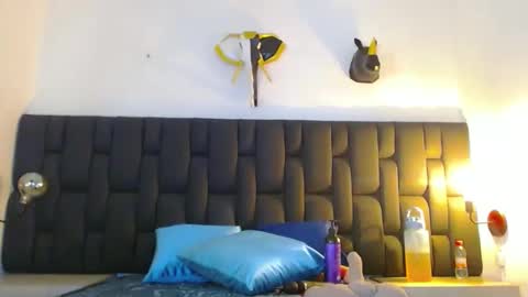 BRENDA VELASQUEZ online show from 01.24.25