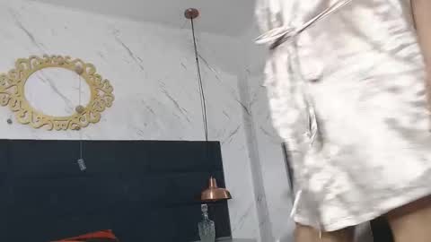 BRENDA VELASQUEZ online show from 02.09.25