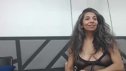 BRENDA VELASQUEZ online show from 02.22.25