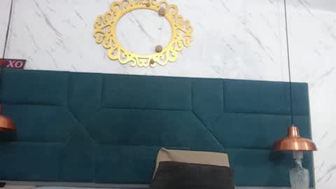 BRENDA VELASQUEZ online show from 11.22.25