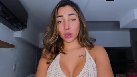 brendaaguerra online show from 01.02.25