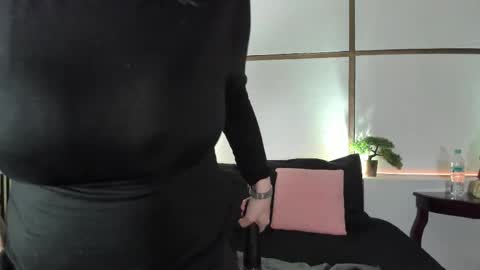 MeganBeaked online show from 10.07.25