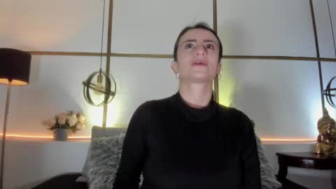 MeganBeaked online show from 11.22.25