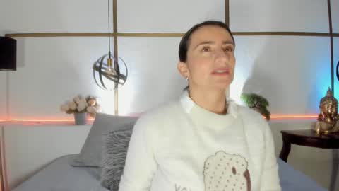 MeganBeaked online show from 01.08.26