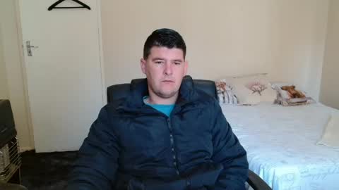 Snapshot of brendansexyboy098754 chatting on 05.21.26 ask me lol online show from 05.21.26