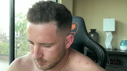 Snapshot of brettmycles chatting on 12.12.24 Brett Mycles online show from 12.12.24