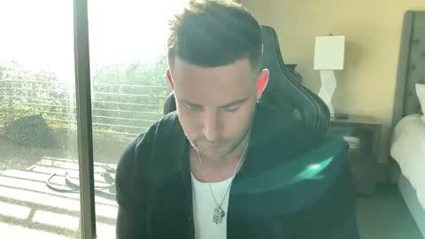 Snapshot of brettmycles chatting on 12.30.24 Brett Mycles online show from 12.30.24