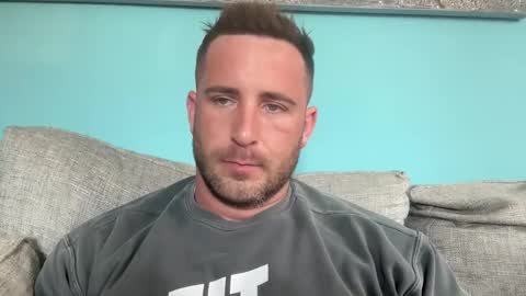 Snapshot of brettmycles chatting on 03.06.25 Brett Mycles online show from 03.06.25