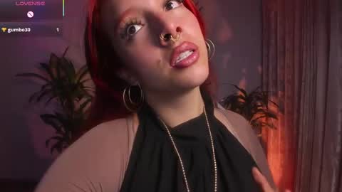 Snapshot of bri_von_dhara_ chatting on 10.01.25 Bri online show from 10.01.25