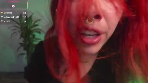 Snapshot of bri_von_dhara_ chatting on 10.17.25 Bri online show from 10.17.25