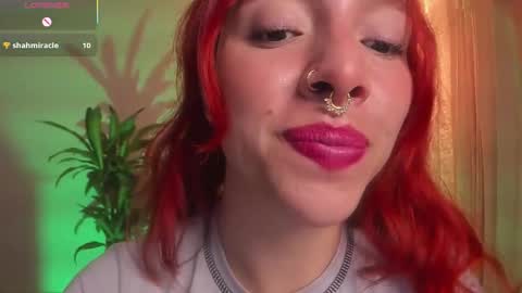 Snapshot of bri_von_dhara_ chatting on 10.20.25 Bri online show from 10.20.25