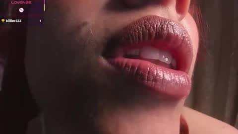 Snapshot of bri_von_dhara_ chatting on 11.04.25 Bri online show from 11.04.25