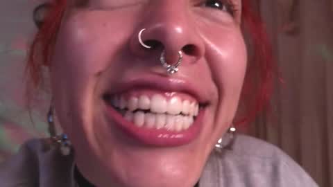 Snapshot of bri_von_dhara_ chatting on 12.20.25 Bri online show from 12.20.25