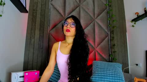 B R I A  online show from 03.23.26