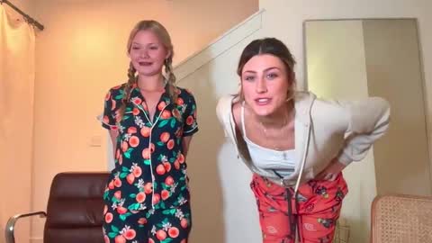 Snapshot of briadominick chatting on 01.10.25 Brianna3 online show from 01.10.25