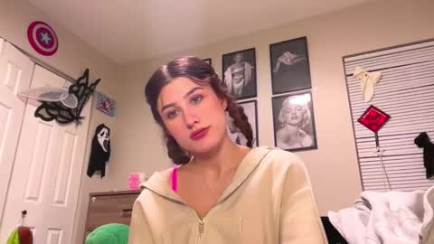 Snapshot of briadominick chatting on 02.27.25 Brianna3 online show from 02.27.25